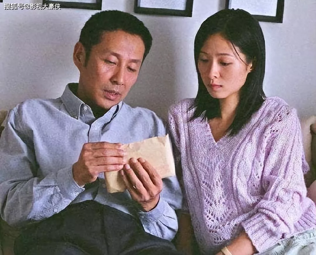 干爹陈道明,讨好大佬陪睡上位,“顶级绿茶”现行记