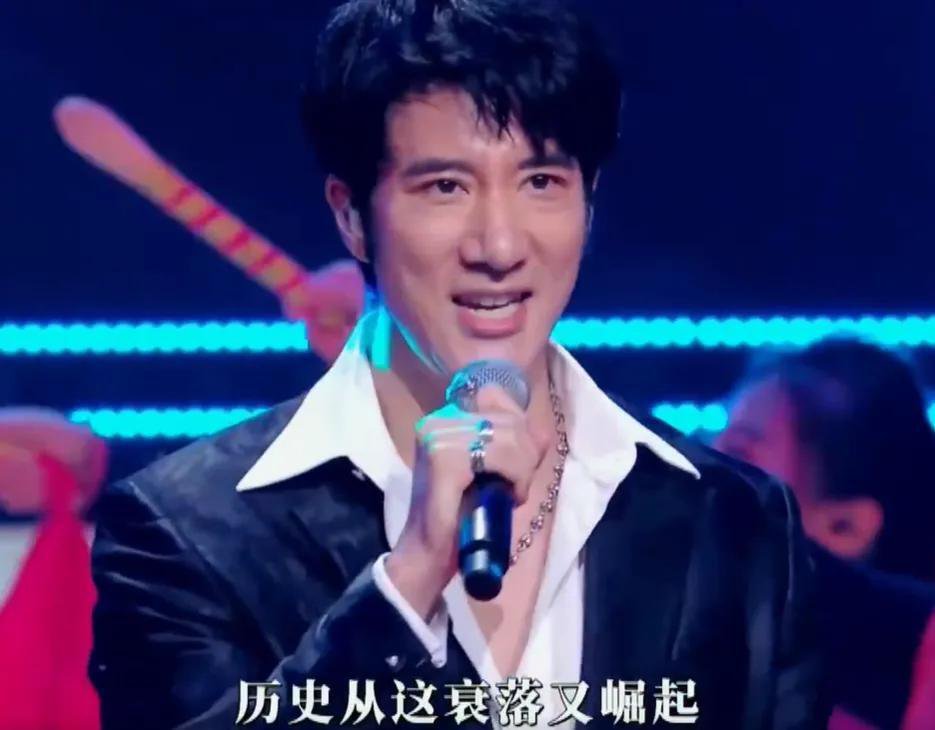 三年蒙冤、两年走穴,王力宏为了复出做了哪些事?