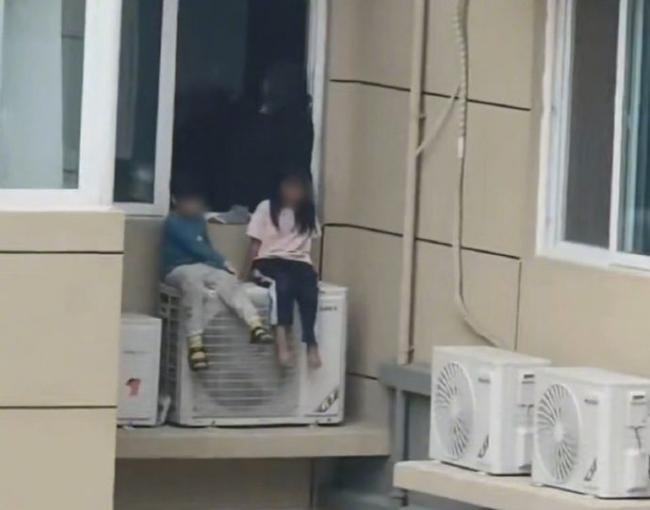 河南夫妻吵架 2幼孩被放23楼窗外冷气机
