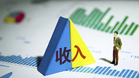 抽样调查:中国城镇老人年收入是农村老人3倍多