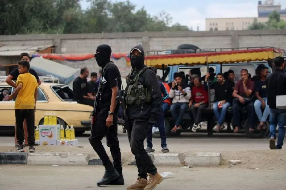 哈马斯的枪,对准了同胞!加沙爆血腥内讧 哈马斯的枪,对准了同胞!加沙爆血腥内讧