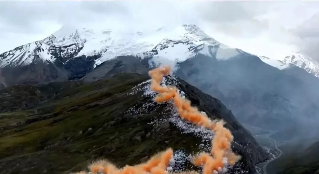 一场烟花秀，把县委县政府领导班子“一窝端”了