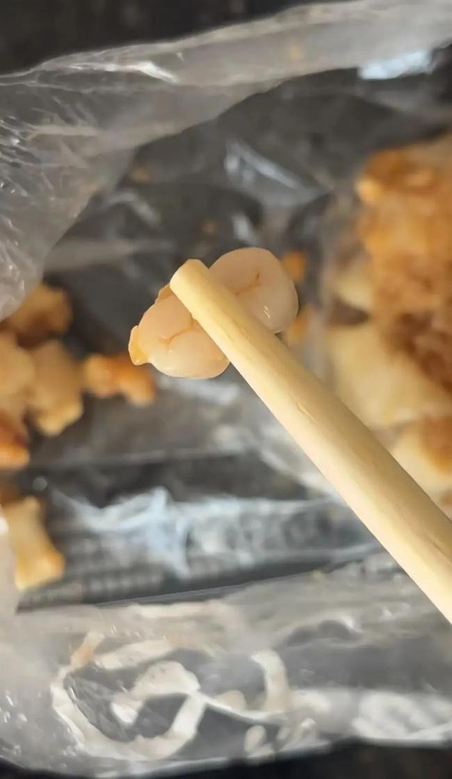 这不会是“人肉”做的吧?中国网友吓坏 这不会是“人肉”做的吧?中国网友吓坏