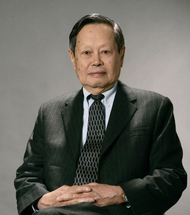 1957年诺贝尔物理学奖得主杨振宁因病在中国北京过世，享嵩寿103岁。（图撷自微博）
