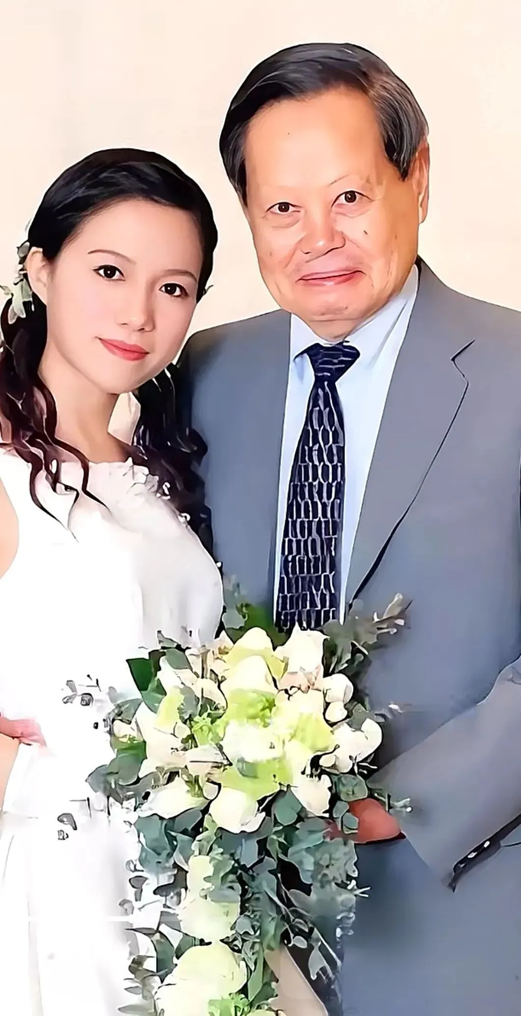 翁帆的出路:当“杨振宁夫人”人生开启新章