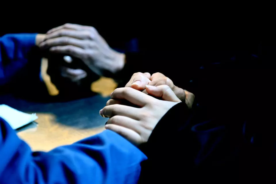 刑法学者刘仁文:建议将“罪犯”改称“服刑人员”