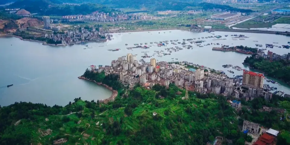 起底陈志:从辍学少年干到千亿电诈大佬