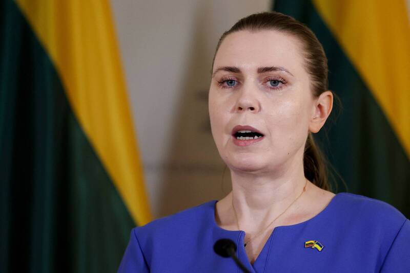 立陶宛国防部长萨卡利埃内（见图）与总理意见不合，请辞走人。（路透）