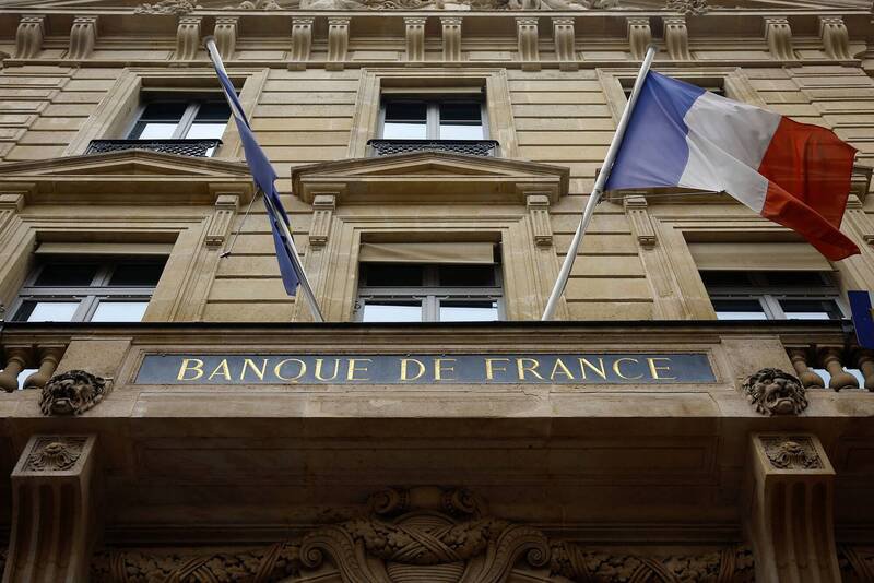 不具名人士透露,罗浮宫已将部分珍稀宝物转移到法兰西银行(Banque de France)金库内。(路透资料照) 不具名人士透露,罗浮宫已将部分珍稀宝物转移到法兰西银行(Banque de France)金库内。(路透资料照)