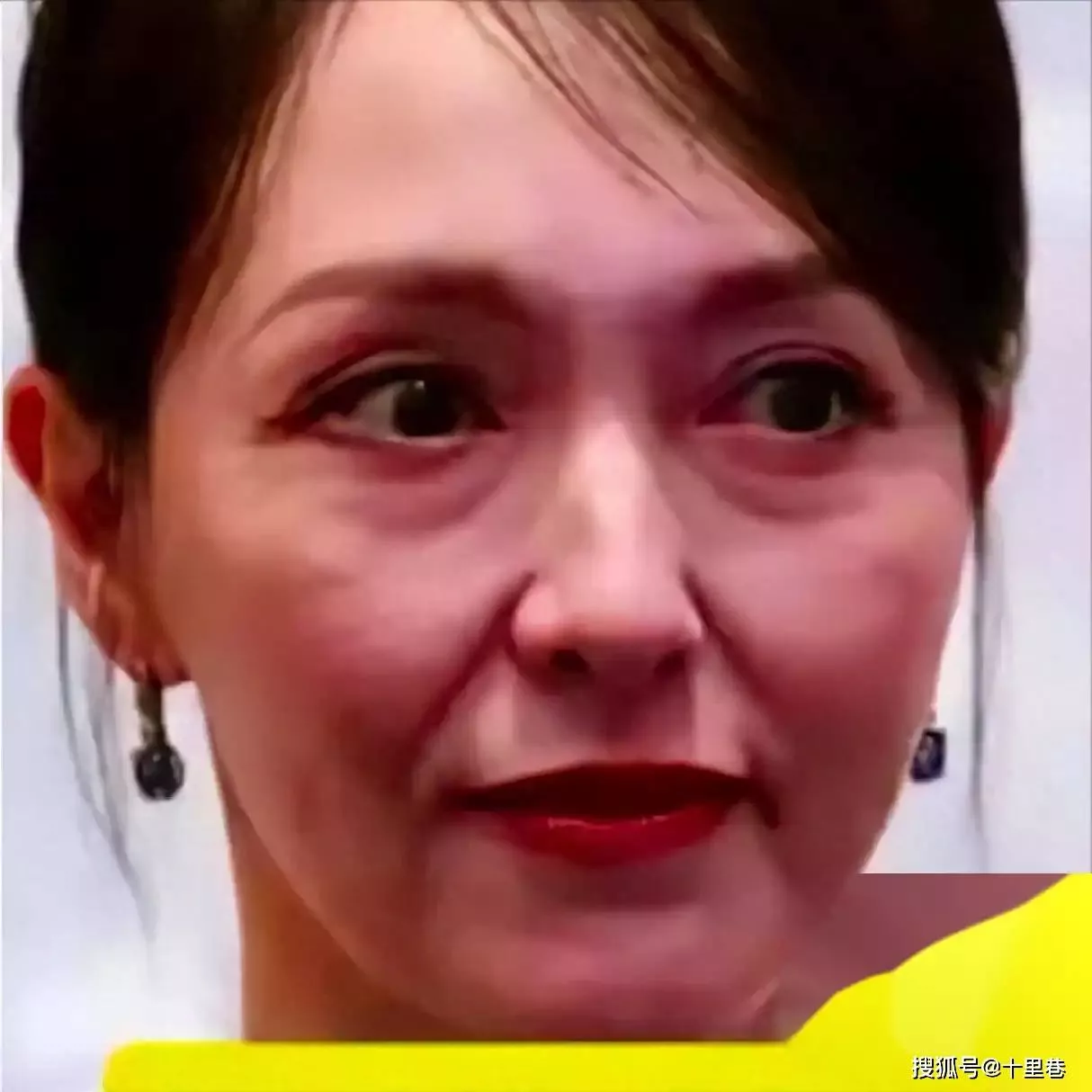 无滤镜后，唐嫣断崖式衰老，蒋欣和贾静雯像换了个人