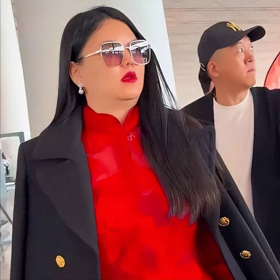 年轻时美若天仙，这些女星还认的出来吗