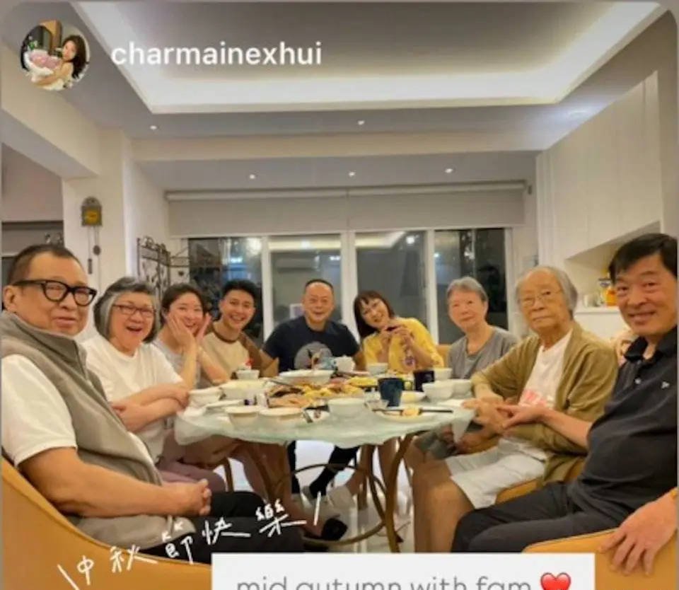 许绍雄最后一次露面照片曝光 与好友共度中秋笑容满面