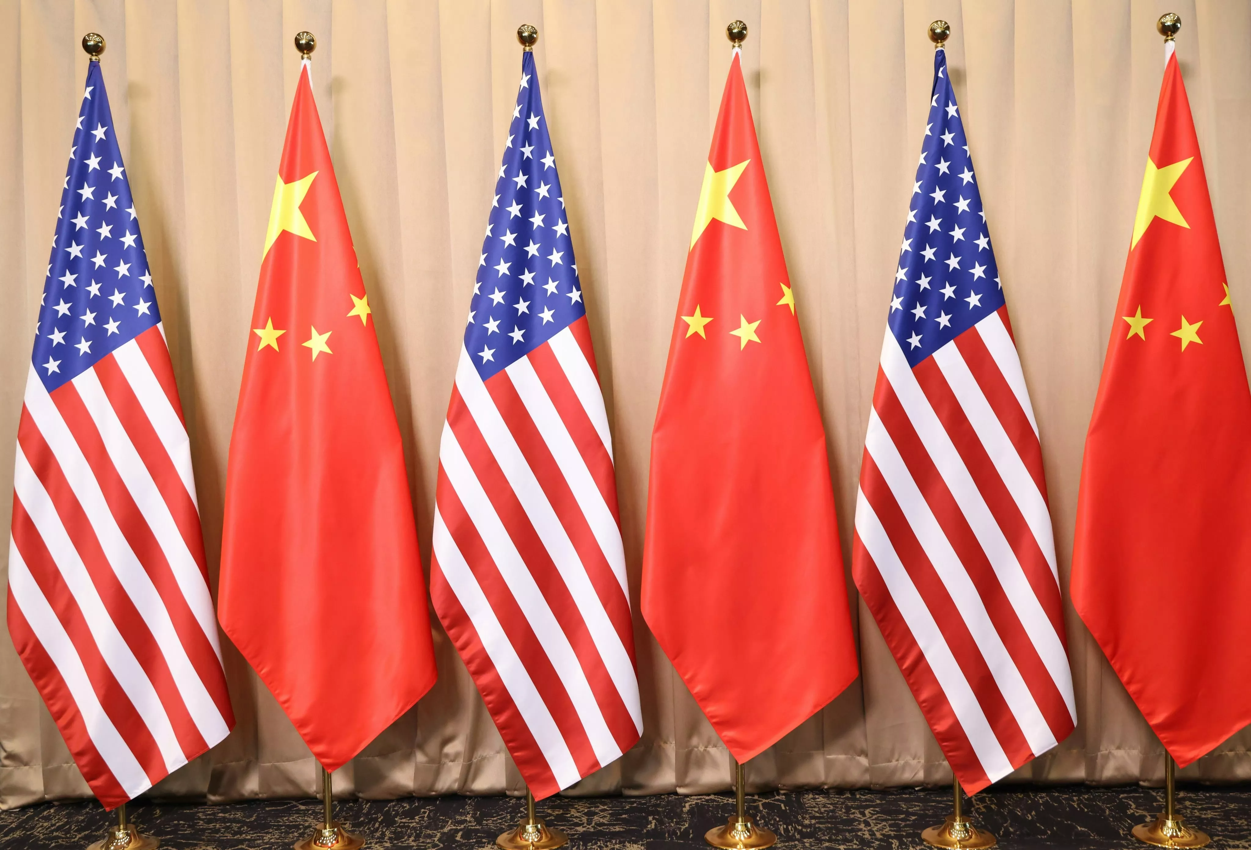 中美"停火"1年：撤芬太尼关税 对等关税续停 达3点共识