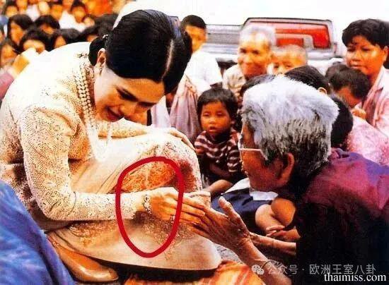 70年泰国王后,打下冠绝亚洲碾压欧洲的珠宝江山 70年泰国王后,打下冠绝亚洲碾压欧洲的珠宝江山