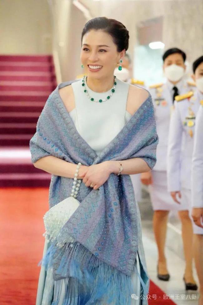 70年泰国王后,打下冠绝亚洲碾压欧洲的珠宝江山 70年泰国王后,打下冠绝亚洲碾压欧洲的珠宝江山