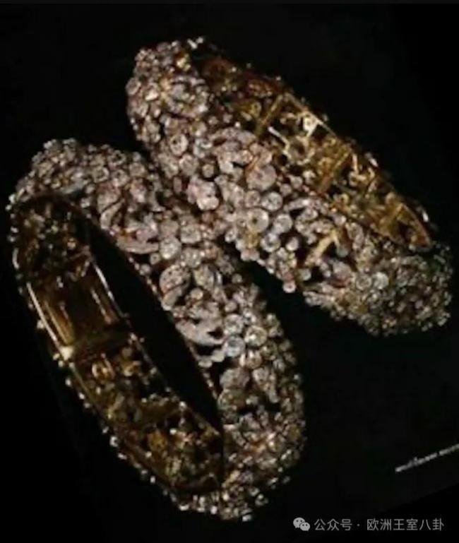 70年泰国王后,打下冠绝亚洲碾压欧洲的珠宝江山 70年泰国王后,打下冠绝亚洲碾压欧洲的珠宝江山