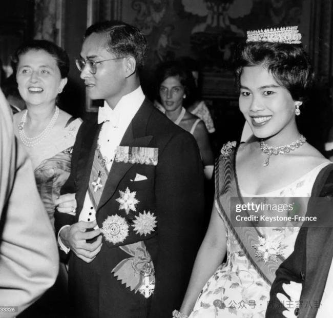 70年泰国王后,打下冠绝亚洲碾压欧洲的珠宝江山 70年泰国王后,打下冠绝亚洲碾压欧洲的珠宝江山