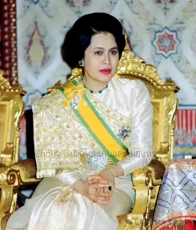 70年泰国王后,打下冠绝亚洲碾压欧洲的珠宝江山 70年泰国王后,打下冠绝亚洲碾压欧洲的珠宝江山