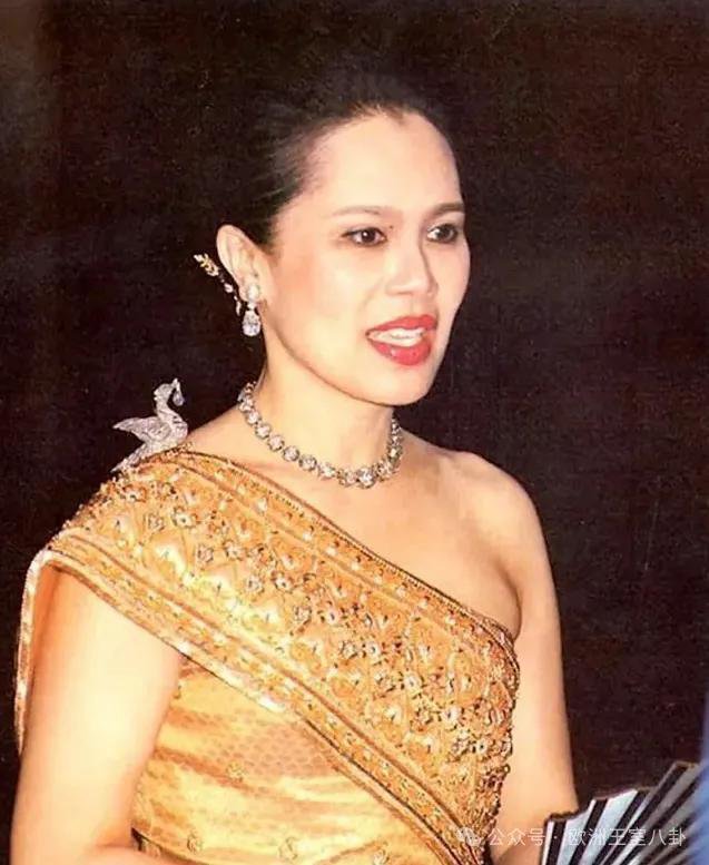70年泰国王后,打下冠绝亚洲碾压欧洲的珠宝江山 70年泰国王后,打下冠绝亚洲碾压欧洲的珠宝江山