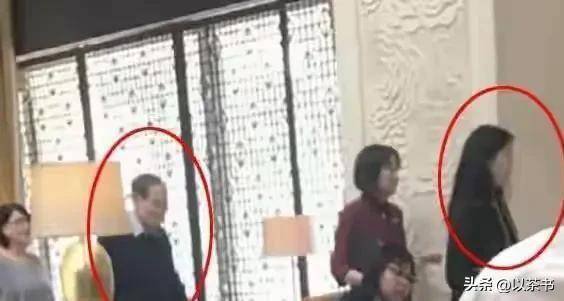 原来翁帆母亲是她,出身高知,丈夫身份也不一般 原来翁帆母亲是她,出身高知,丈夫身份也不一般