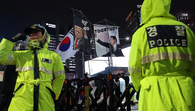 特朗普亚洲行背后的三个因素：同盟、稀土和朝鲜