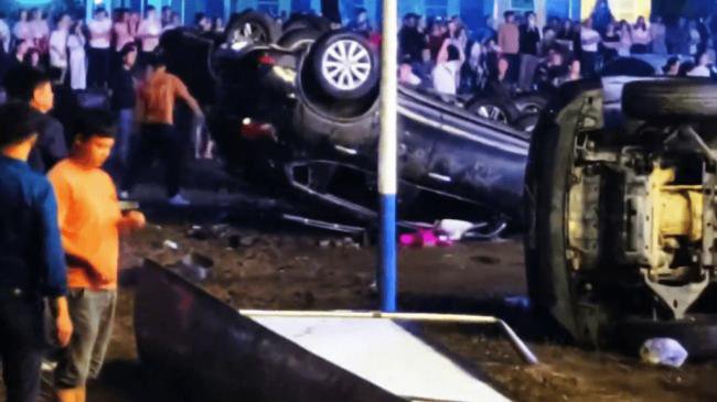 海南农民爆发大规模示威 网传警方一度鸣枪驱散