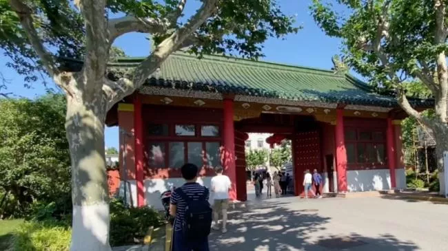 留学生自曝：在中国留学不花一分钱 月领5500