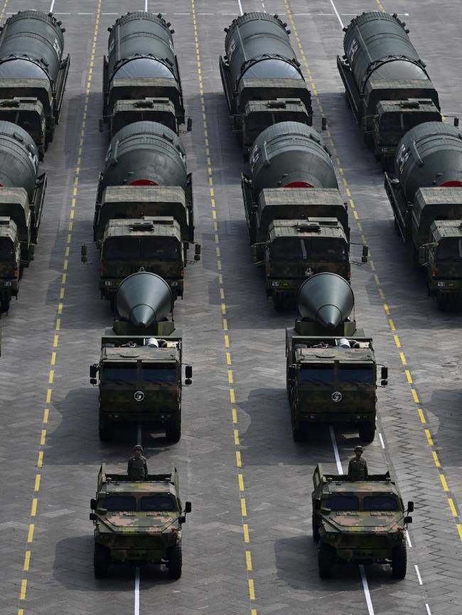 中国稀土锁喉全球，这西方大国被曝是“帮凶”