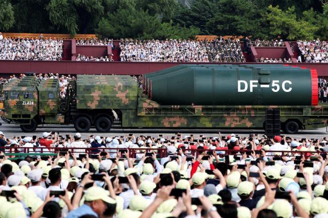 中国稀土锁喉全球，这西方大国被曝是“帮凶”