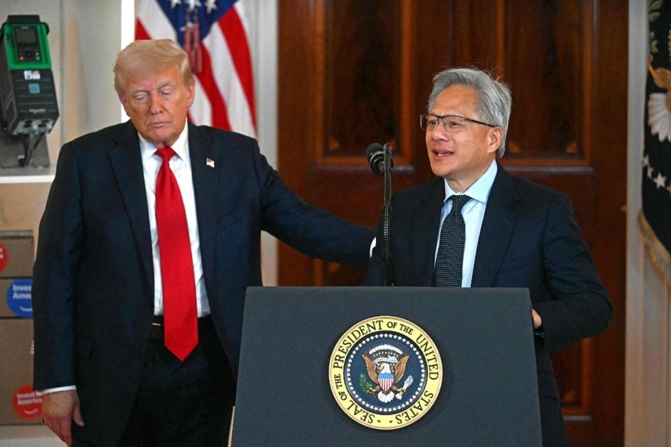 首富的纵横术:万亿身家黄仁勋 如何通吃全球政商