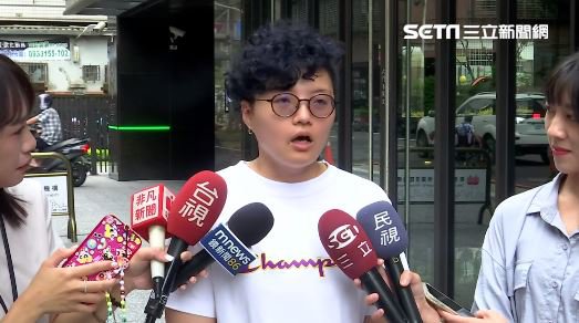 吴静怡突发“不自杀声明”