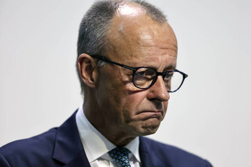 德国总理梅尔茨（Friedrich Merz）民调下滑。（欧新社）