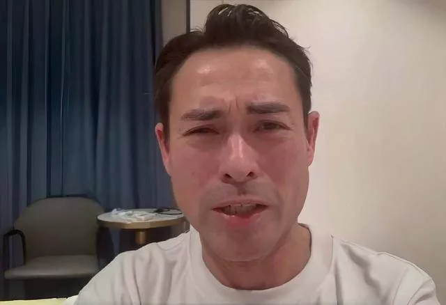 香港知名男星哭着向网友求救,妻子患急性肝硬化没钱换肝