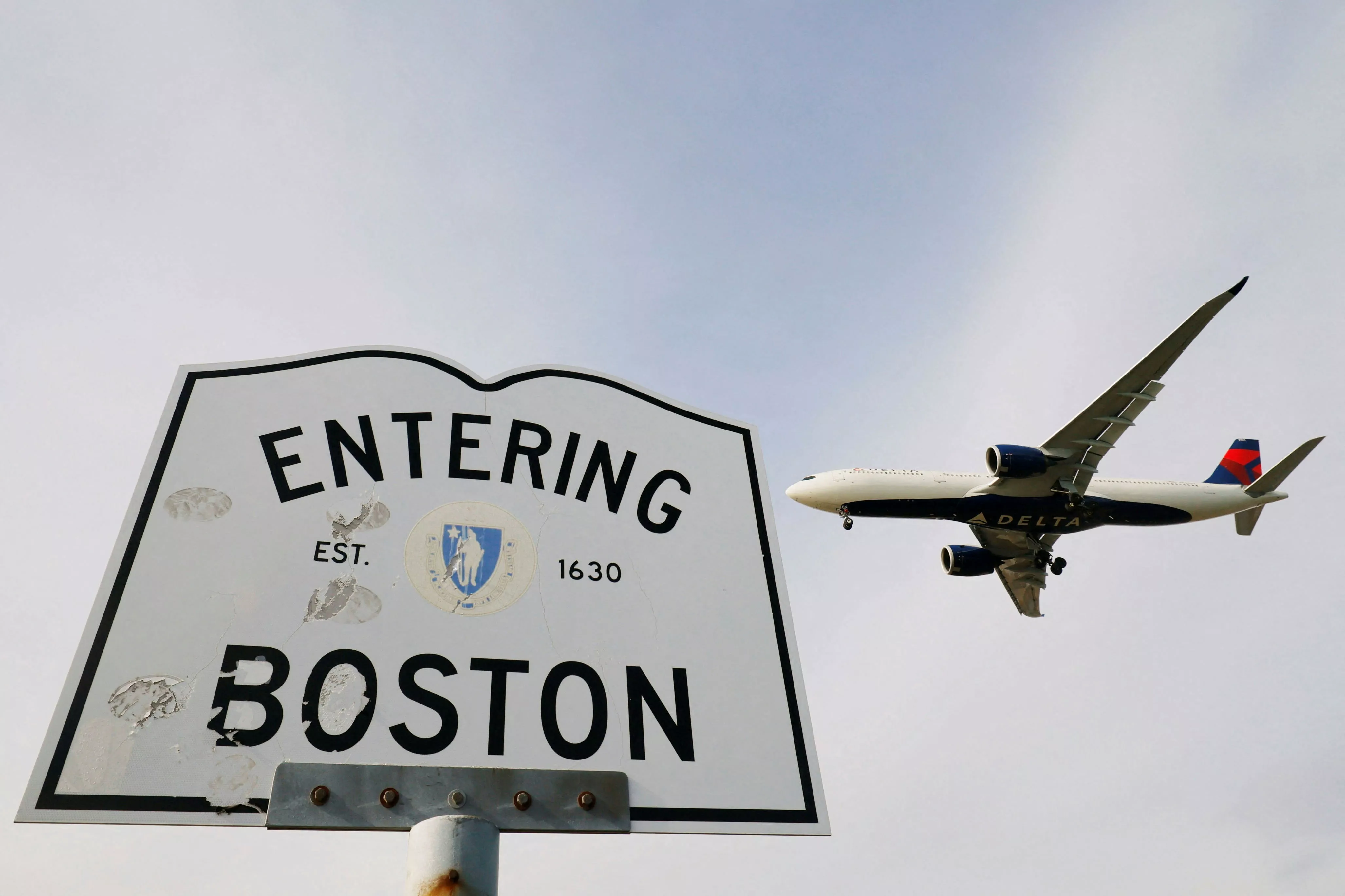 政府停摆｜再有近1500航班取消 6000多班机延误