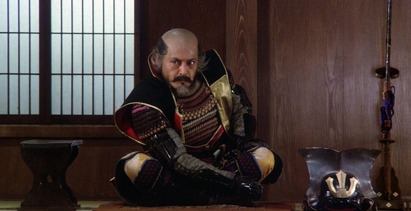 在1980年日本经典电影《影武者》饰演男主角的仲代达矢，11日传出逝世消息。（图撷自IMBD）