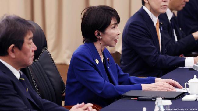 中国官方连番辱骂,彰显大国“力量”? 中国官方连番辱骂,彰显大国“力量”?