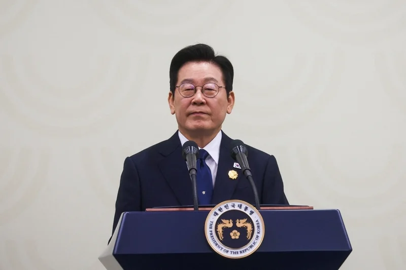 当地时间2025年11月1日,韩国庆州,韩国总统李在明在亚太经合组织领导人非正式会议结束后举行记者会。 IC Photo