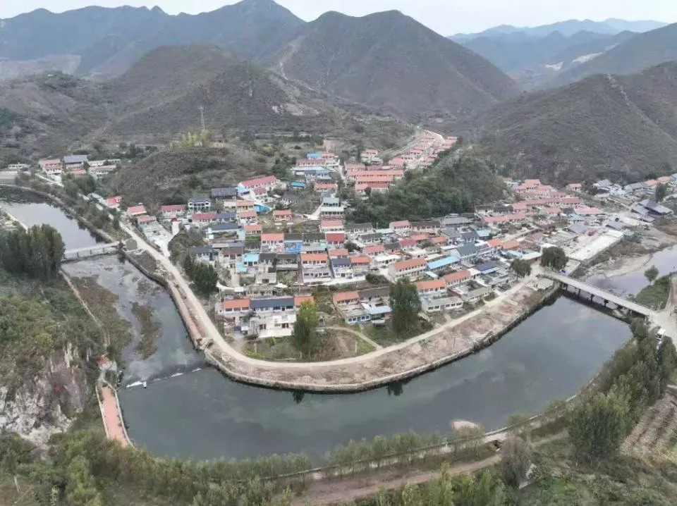 山村的秘密:"地下水有金子",村民大肆盗采地下水