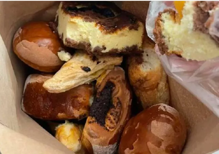 大家都在省!留学生“剩饭盲盒”硬撑生活 $40吃一周