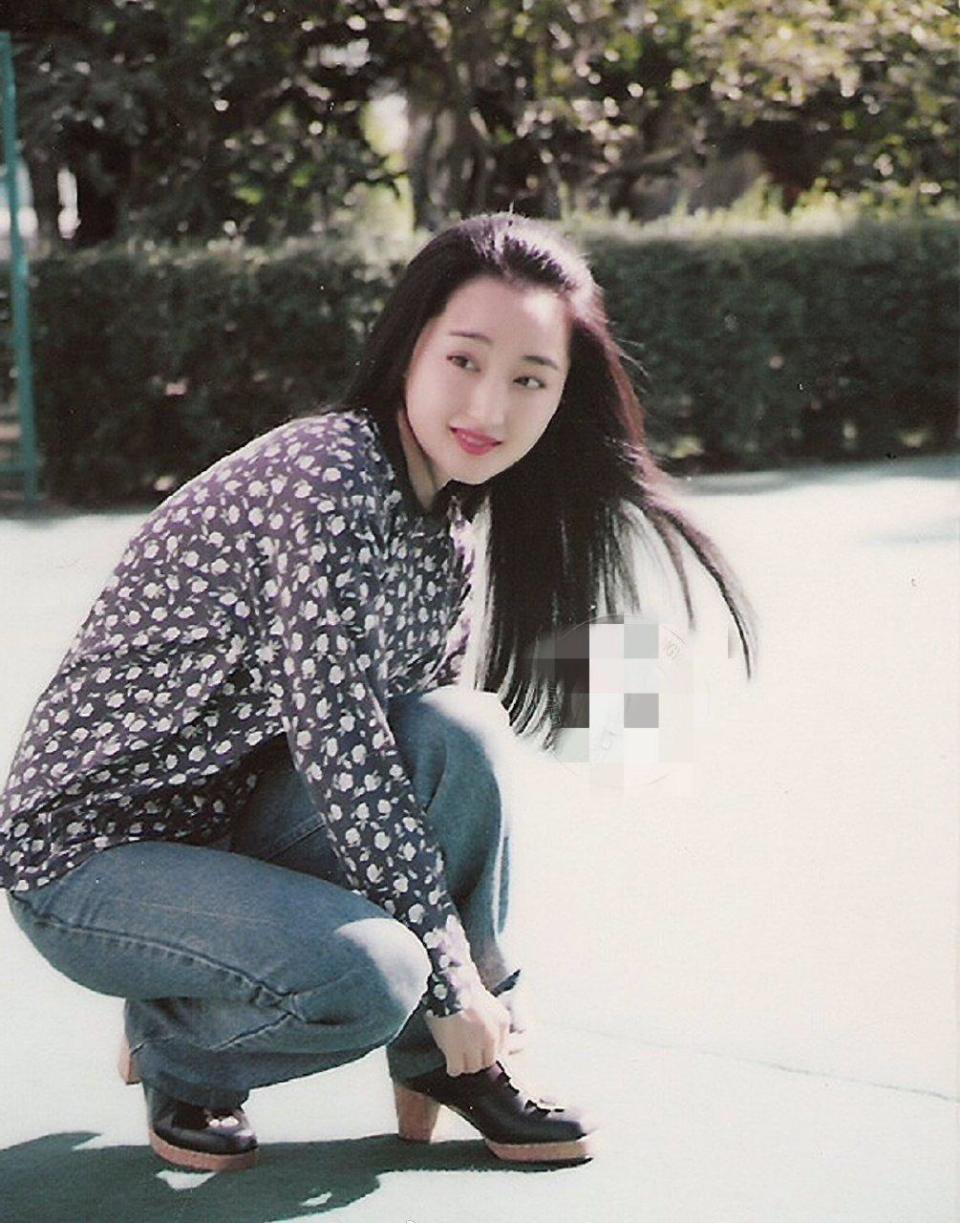 杨钰莹近况曝光:每天打理菜园子,生活平淡