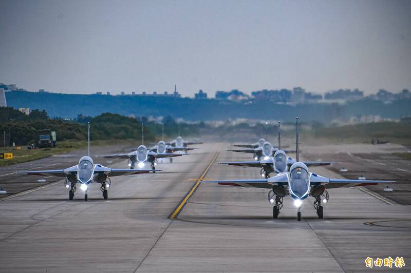 美国川普总统第2任期首度对台军售，内容涵盖F-16、C-130和IDF战机等非标准零附件。（资料照）