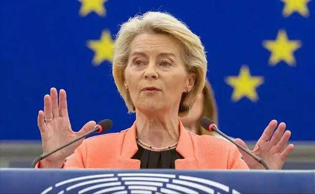 又一大国介入台海,专机离华,撂下三句话 又一大国介入台海,专机离华,撂下三句话