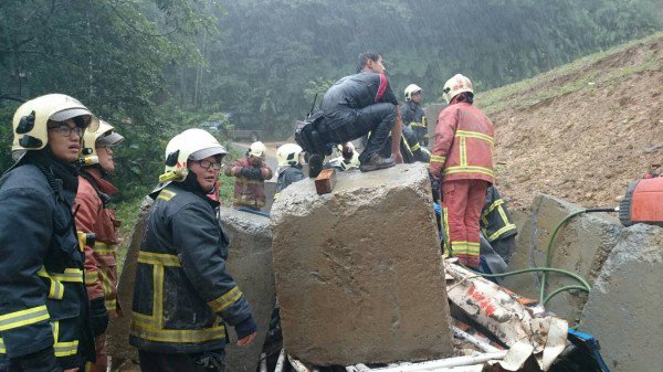 3岁曾小妹的父亲曾正欣（40岁）17日到新北三峡工地工作，惨遭挡土墙压死。（资料照，记者吴仁捷翻摄）