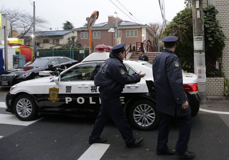 日本东京新宿区砍人案，凶嫌为35岁中国籍男子朱煜。警视厅警察示意图。（欧新社）